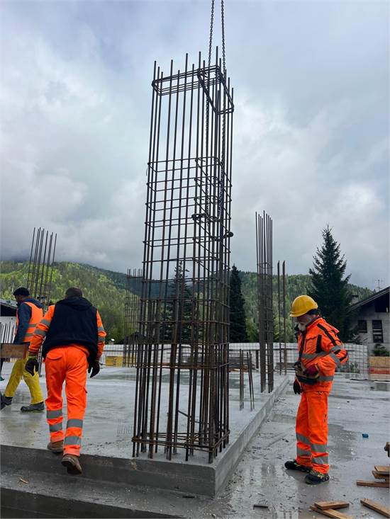Cantiere Le Baite...he vai, si lavora fuori terra
